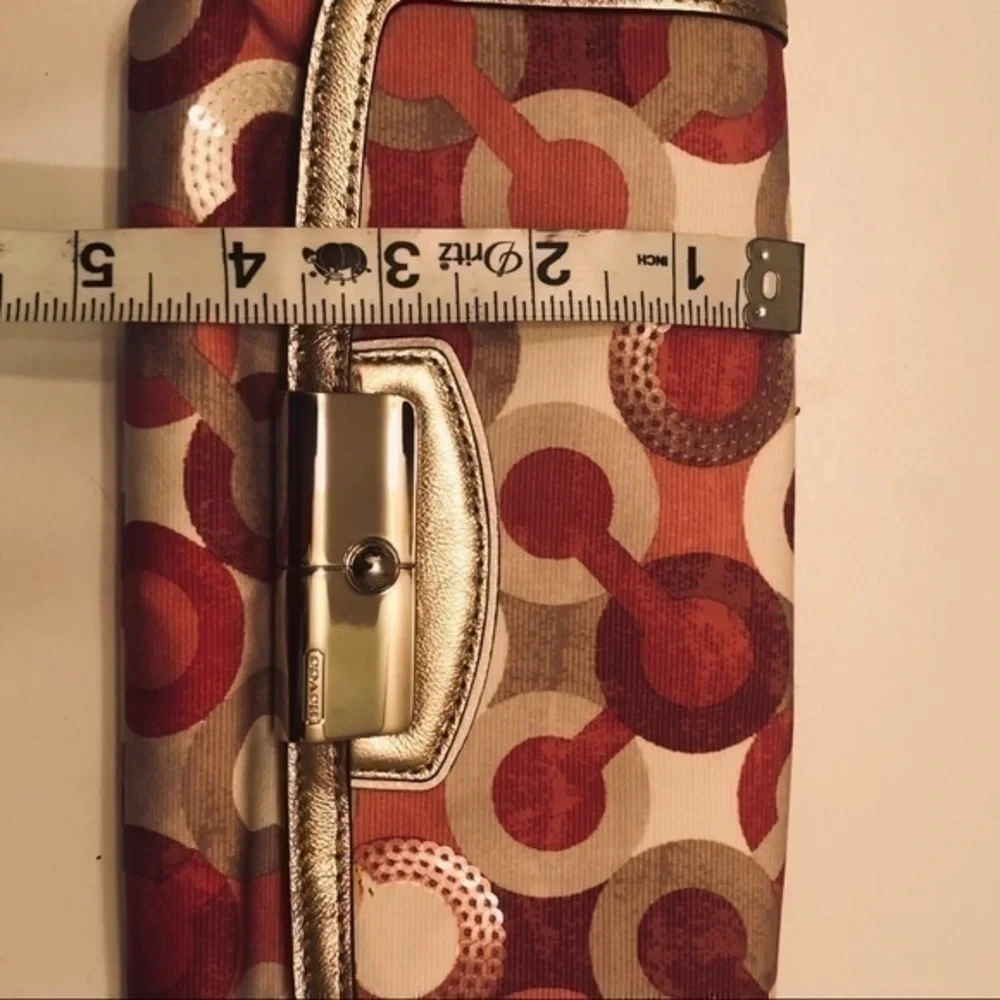 Coach optic c pink metallic wristlet bag clutch